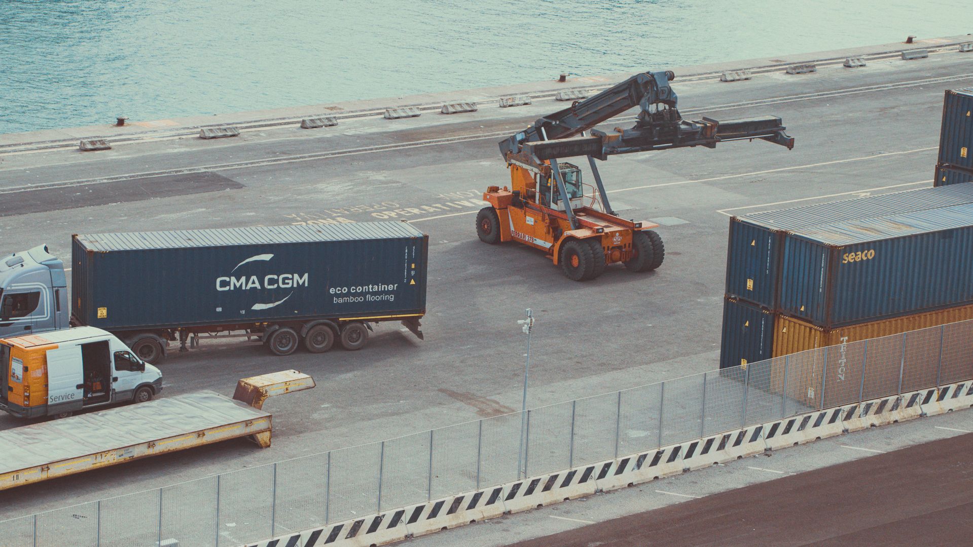 Sri Lanka Logistics and Shipping